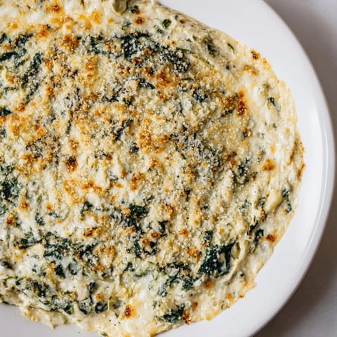 Cheesy Spinach Artichoke Dip